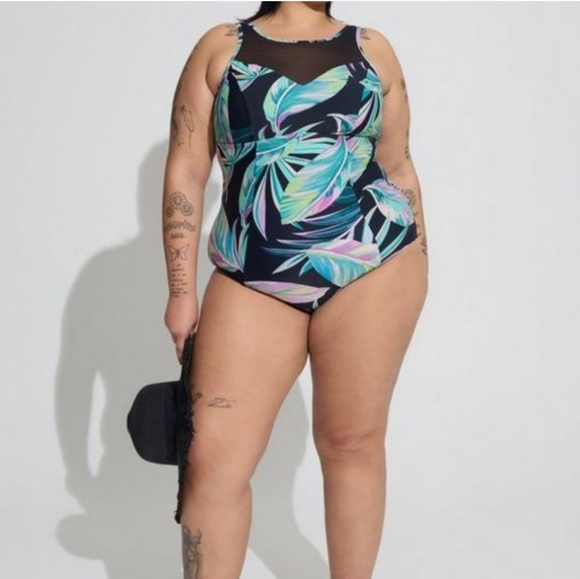 NWT Wireless mesh high neck swim suit size 2 - Picture 5 of 6